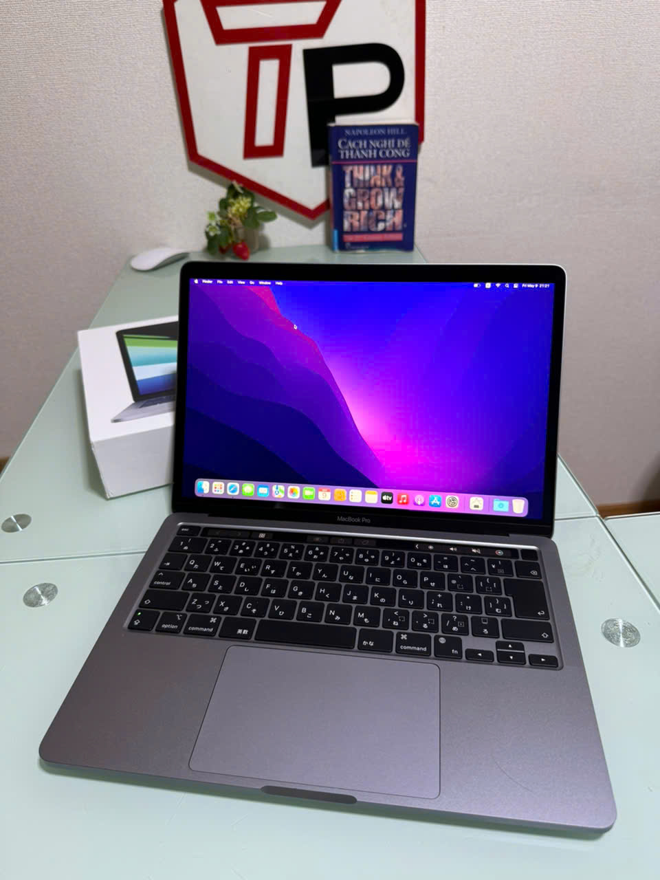 MacBook Pro 2020 M1 13.3インチ 8GB SSD256GB Amazon.com: Apple 2020 MacBook Pro with M1 Chip, 13-inch